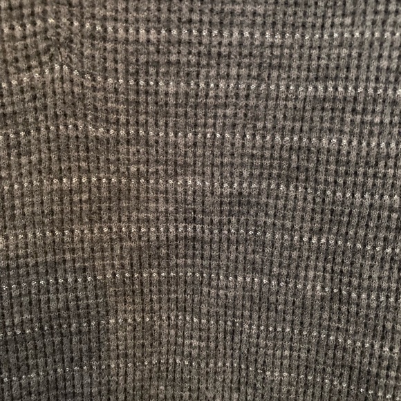 eddie Bauer grey hoodie with thin silver pin stripe running through it. Size M - Picture 3 of 8